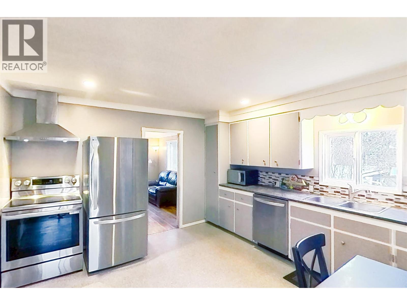  500 Polson Avenue, Enderby