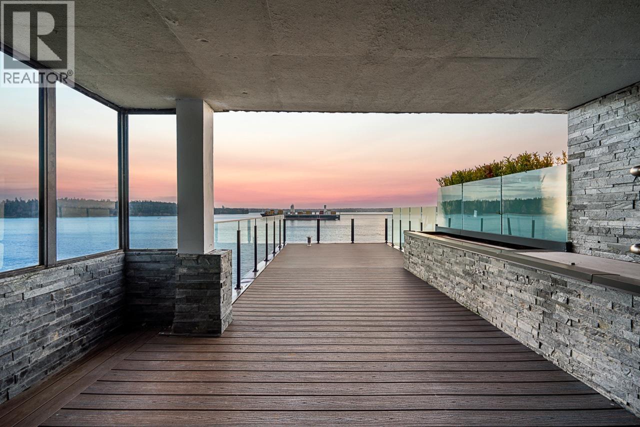 602 2090 ARGYLE AVENUE, West Vancouver