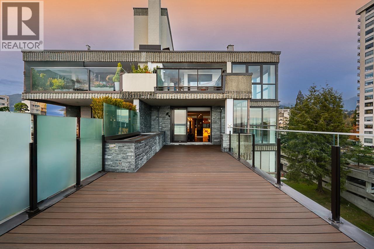 602 2090 ARGYLE AVENUE, West Vancouver