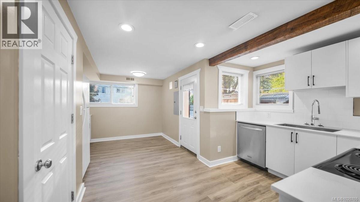  1130 Finlayson Street, Victoria