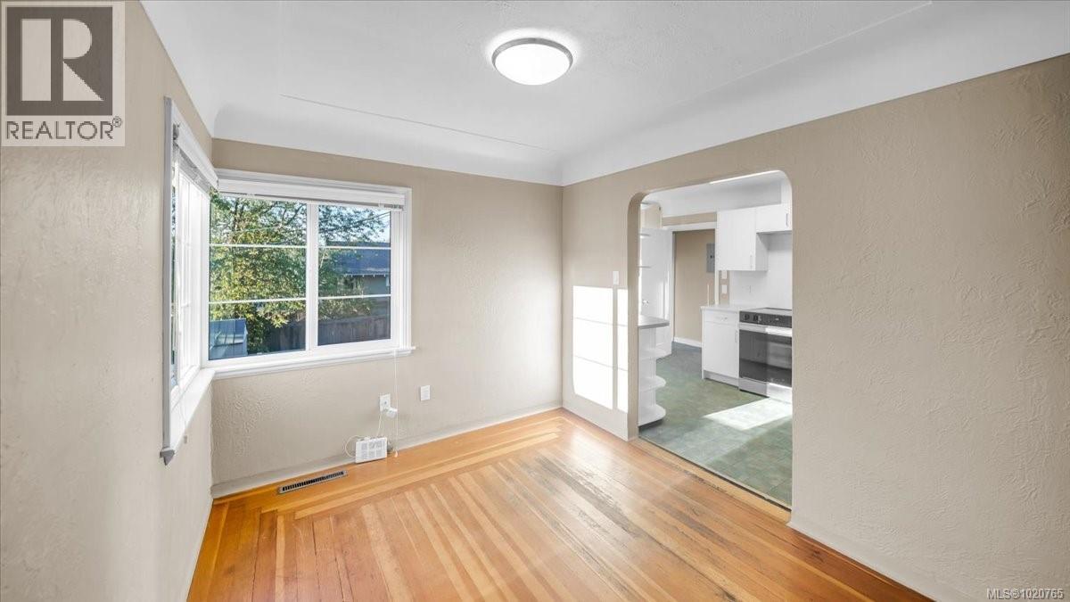  1130 Finlayson Street, Victoria