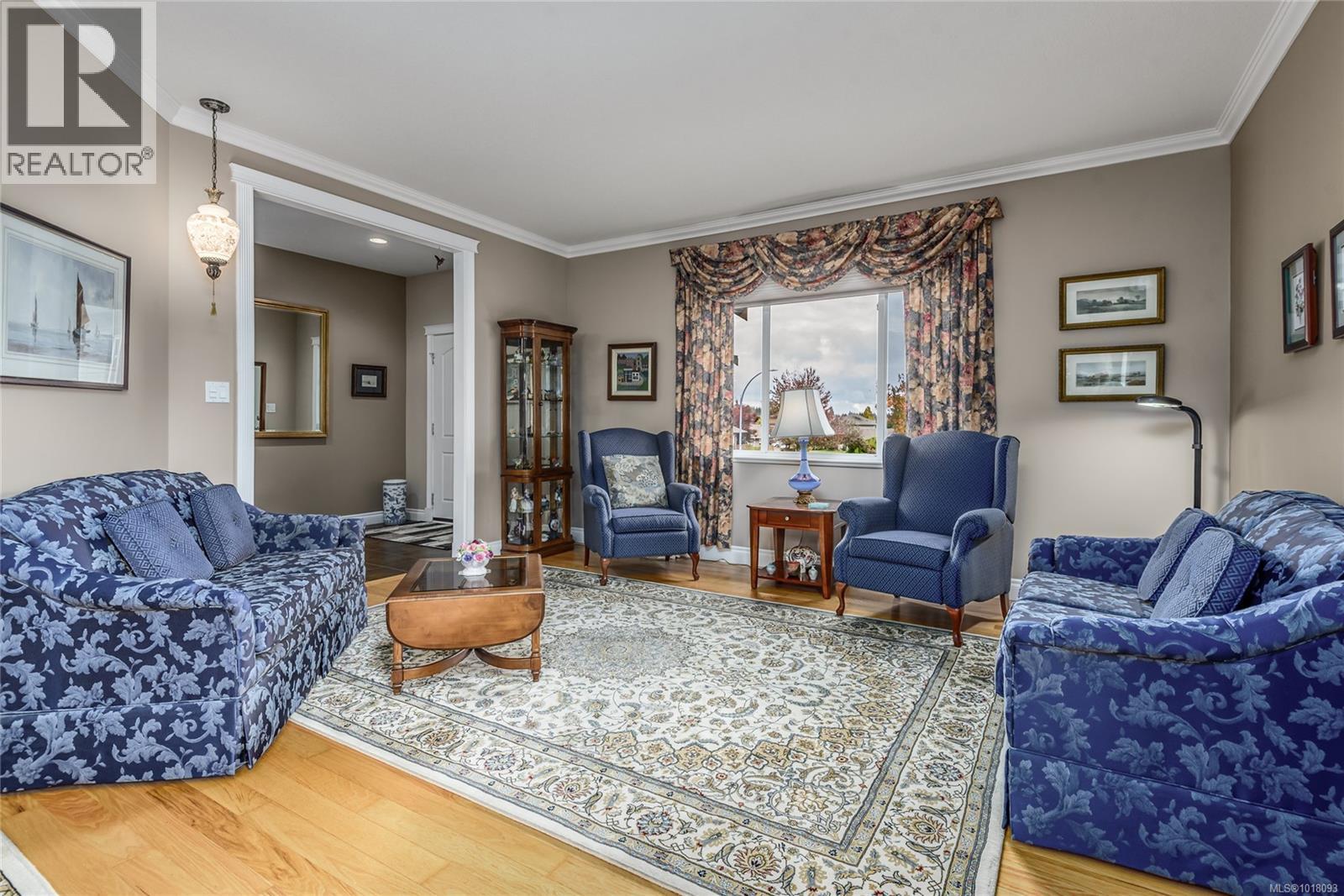 539 Spitfire Dr, Comox