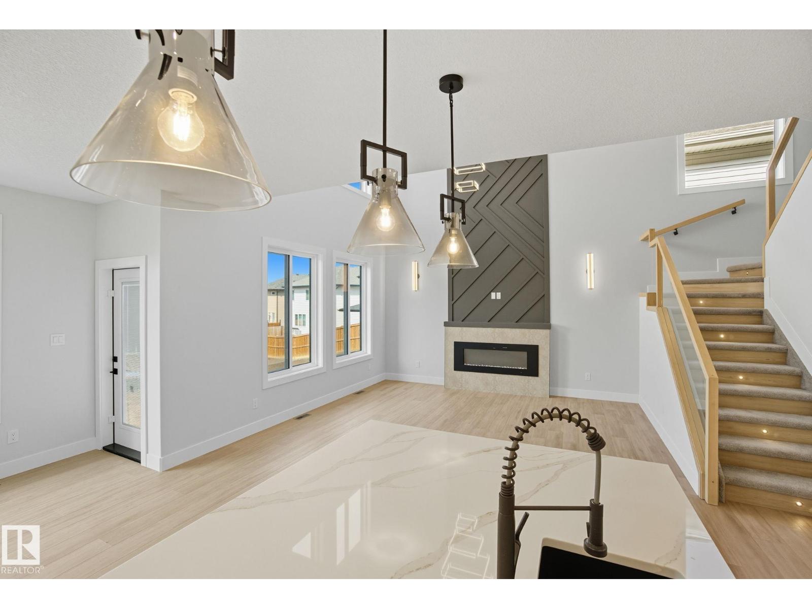 3 HORIZON LI, Spruce Grove