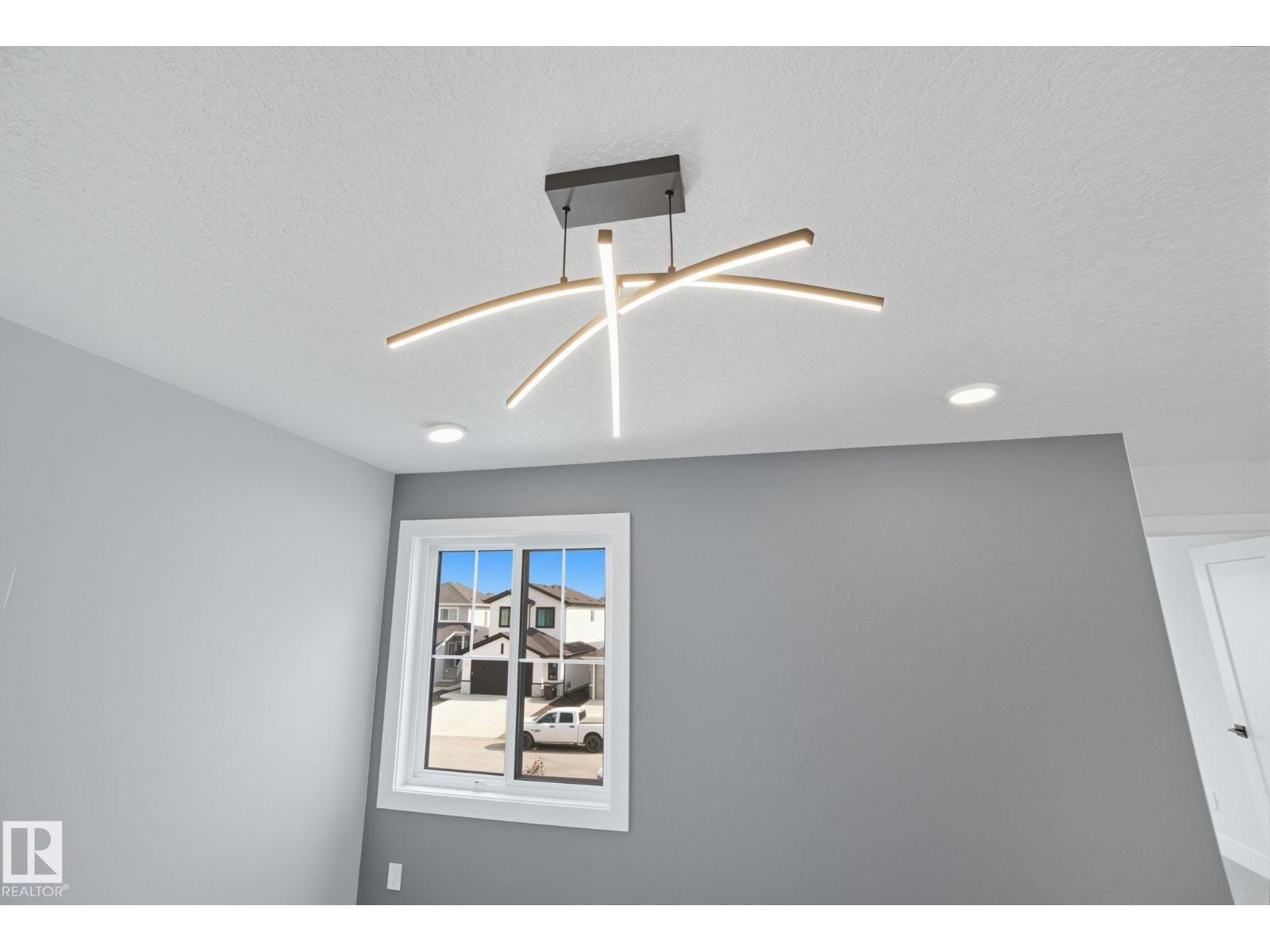 3 HORIZON LI, Spruce Grove