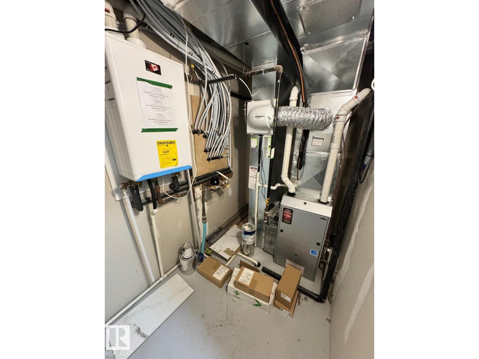 5130 LARK CR NW, Edmonton