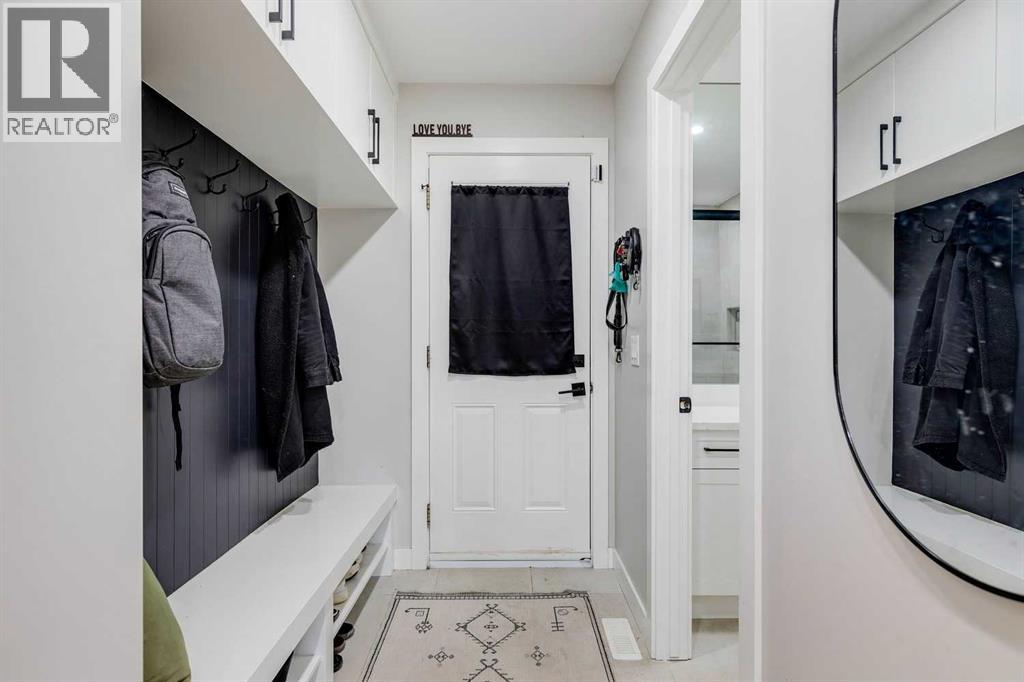 Single Family House 4 Level for Sale in  Vegas Road NW Varsity Calgary 