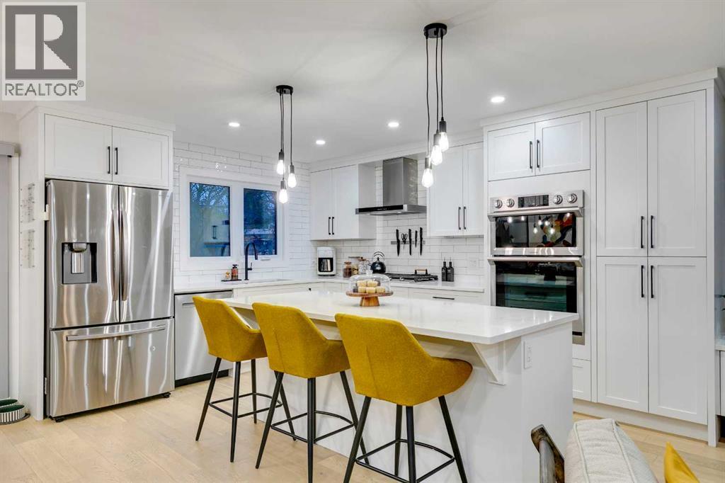 Single Family House 4 Level for Sale in  Vegas Road NW Varsity Calgary 