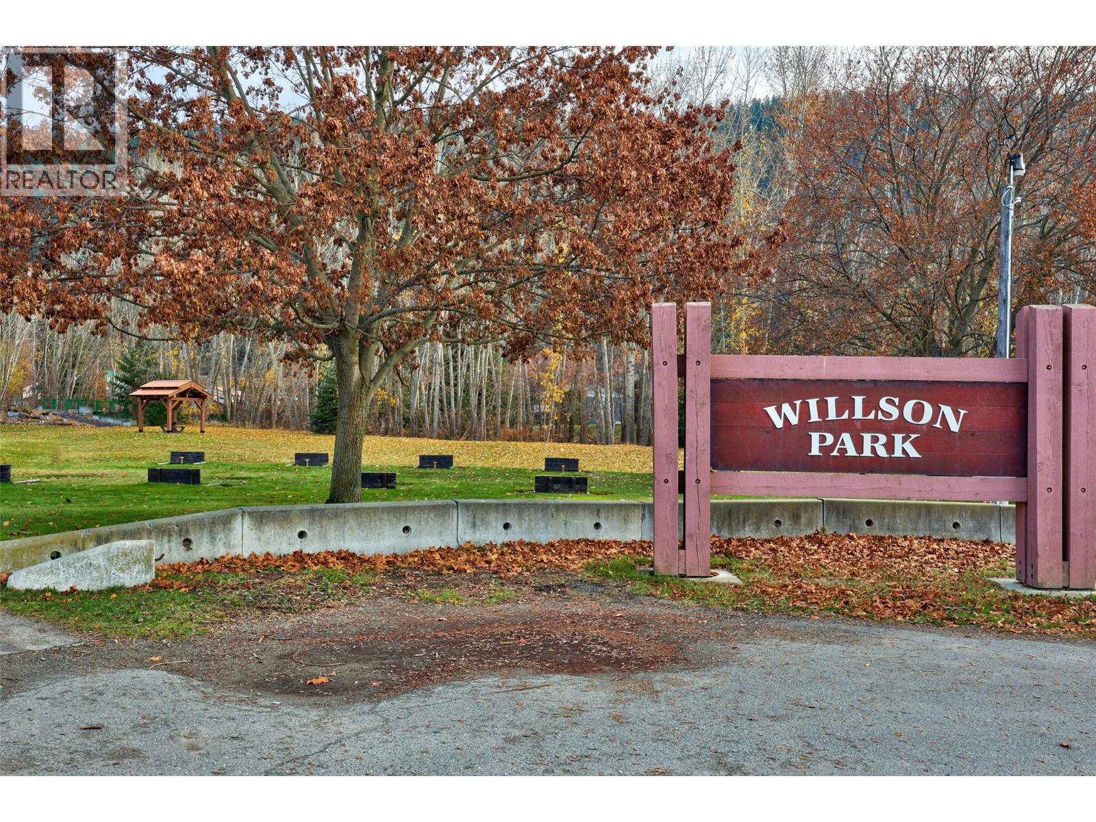 524 Aulin Avenue, Chase