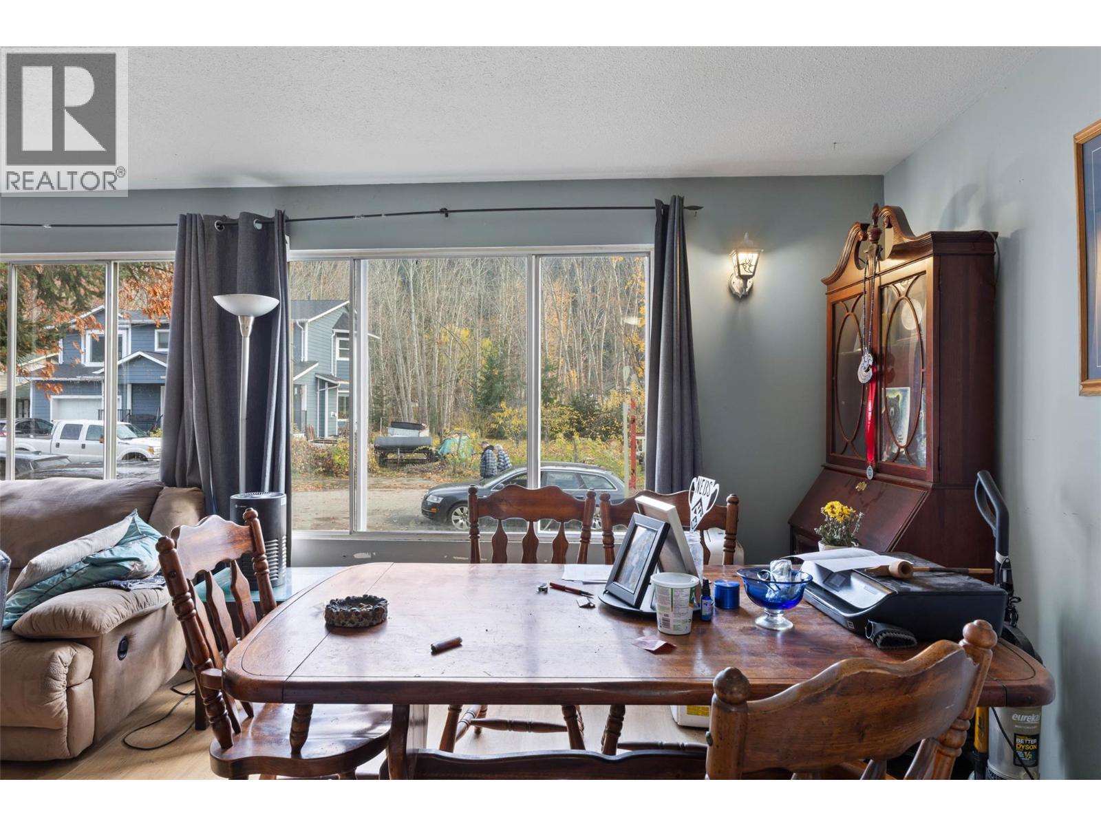 524 Aulin Avenue, Chase