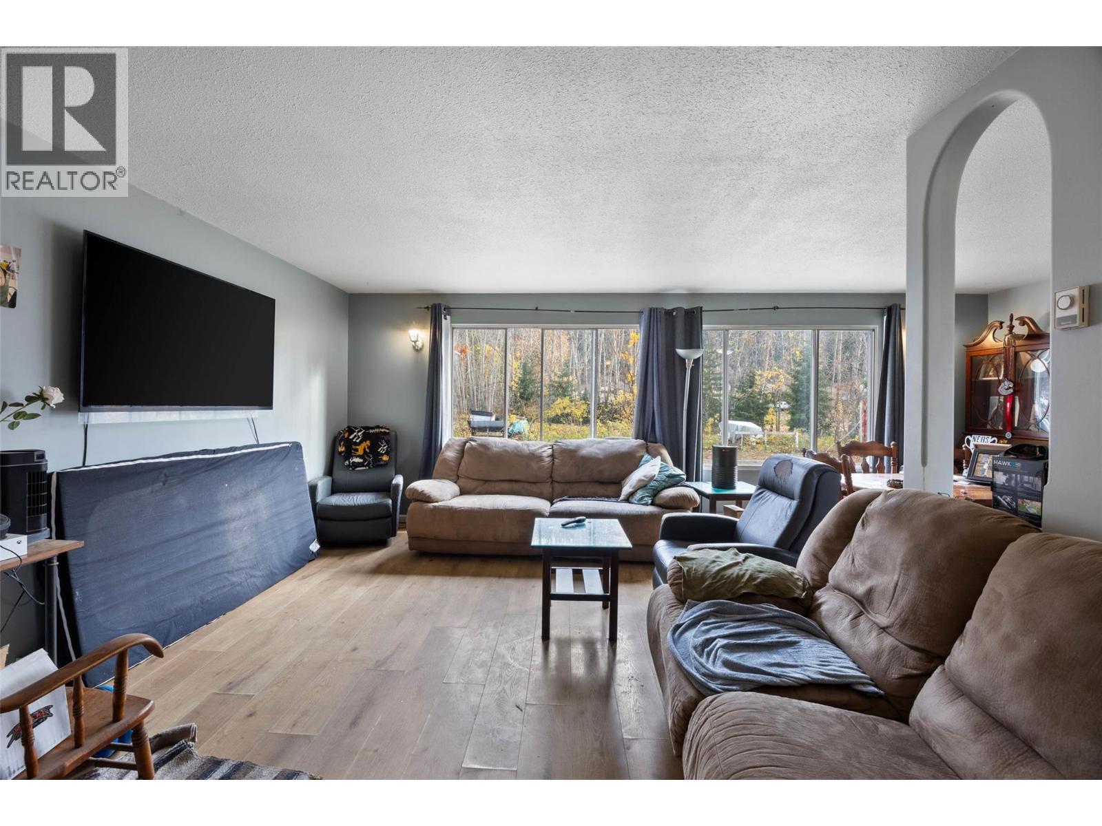 524 Aulin Avenue, Chase