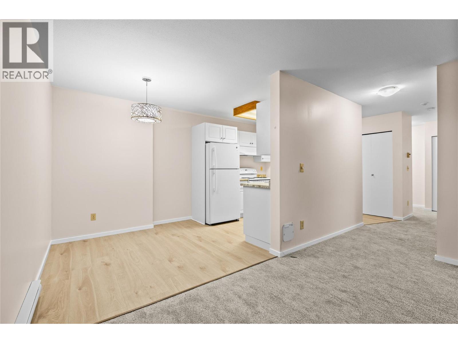 111 3180 De Montreuil Court, Kelowna