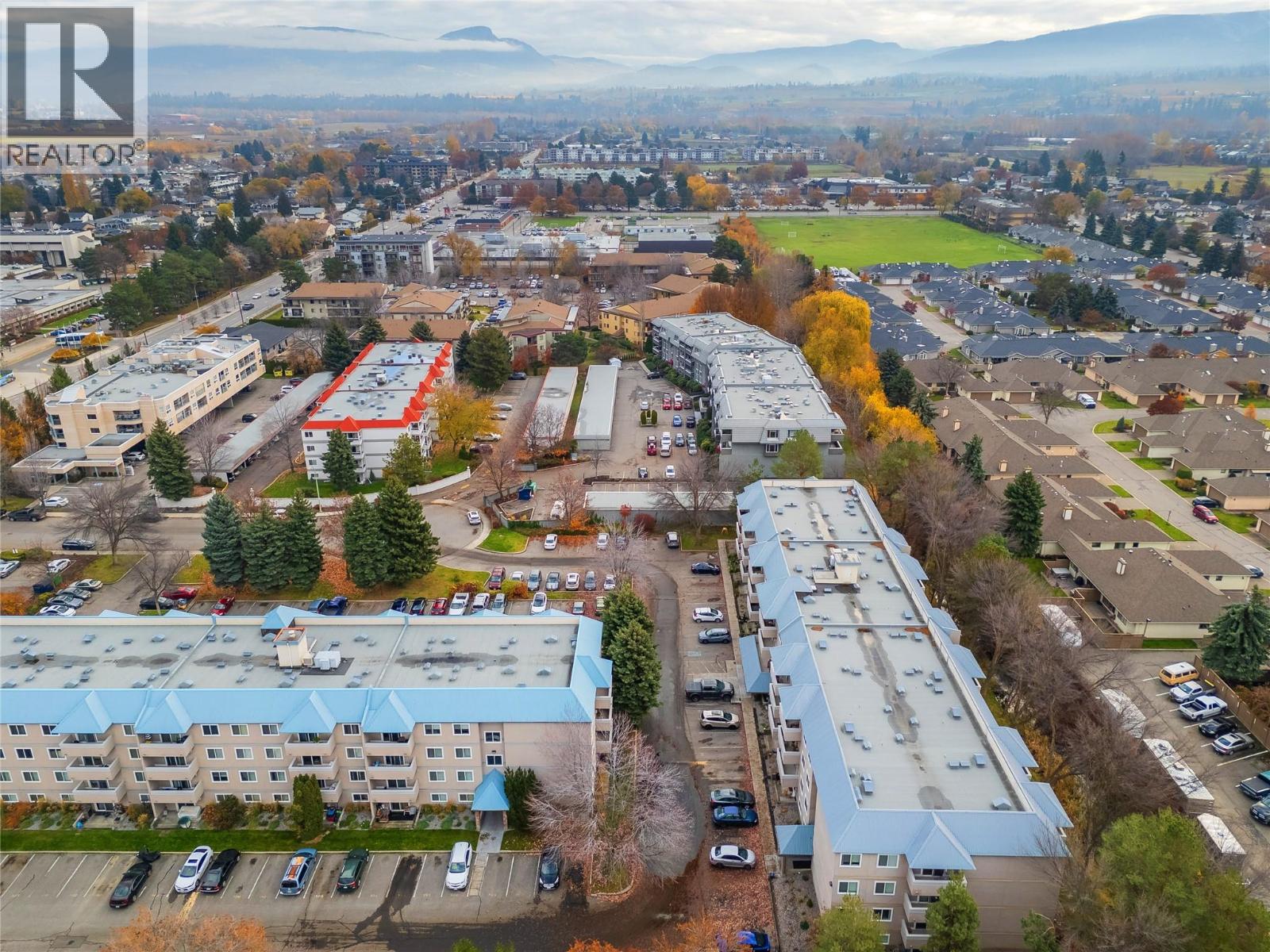 111 3180 De Montreuil Court, Kelowna