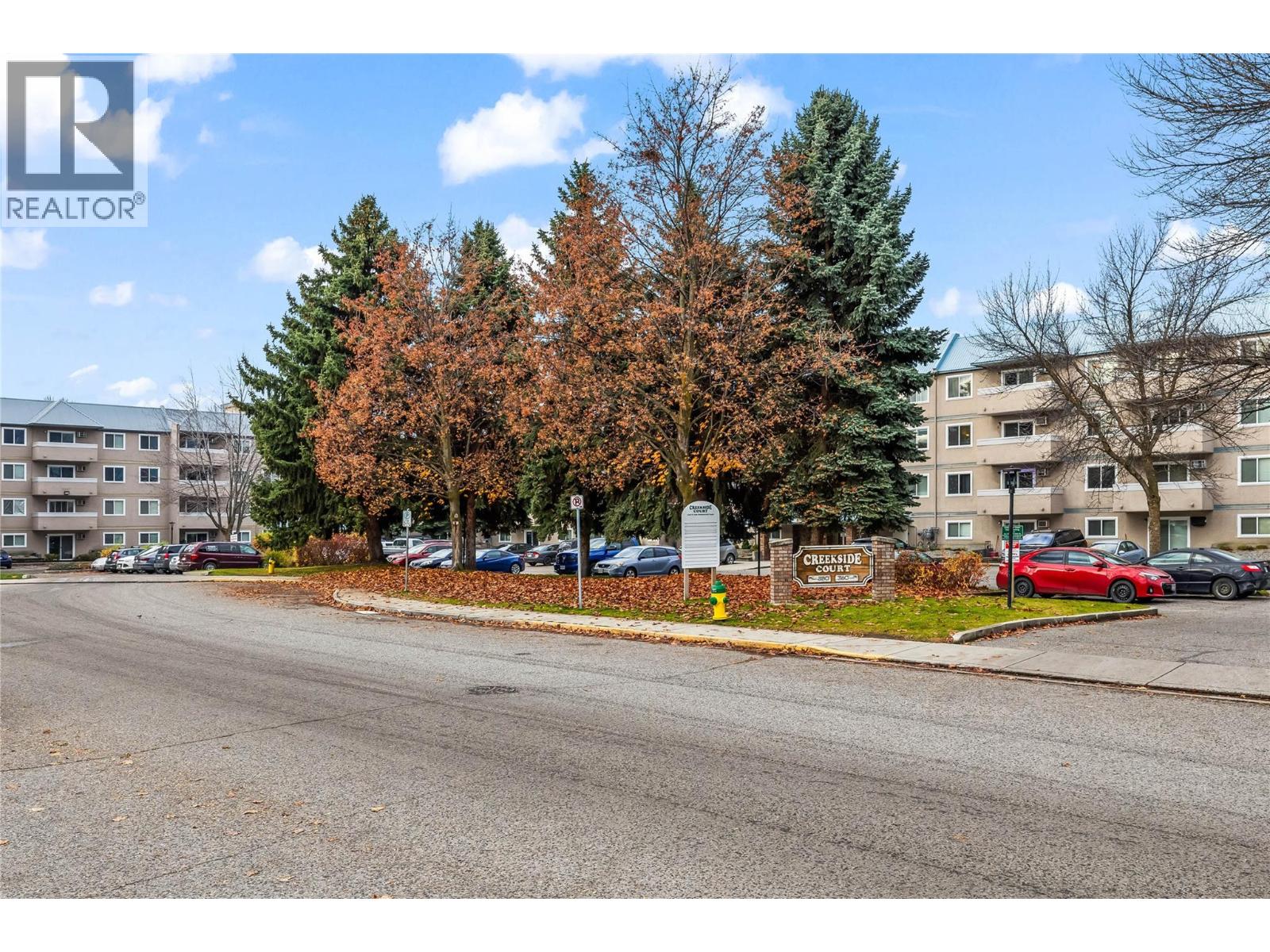 111 3180 De Montreuil Court, Kelowna