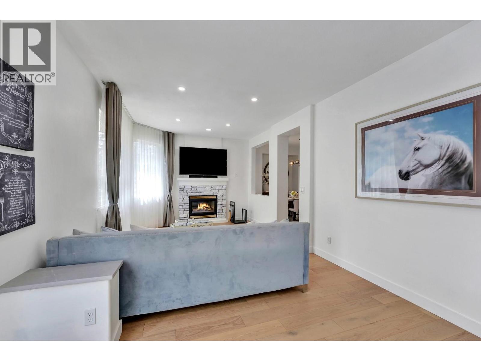 2501 MICA PLACE, Coquitlam