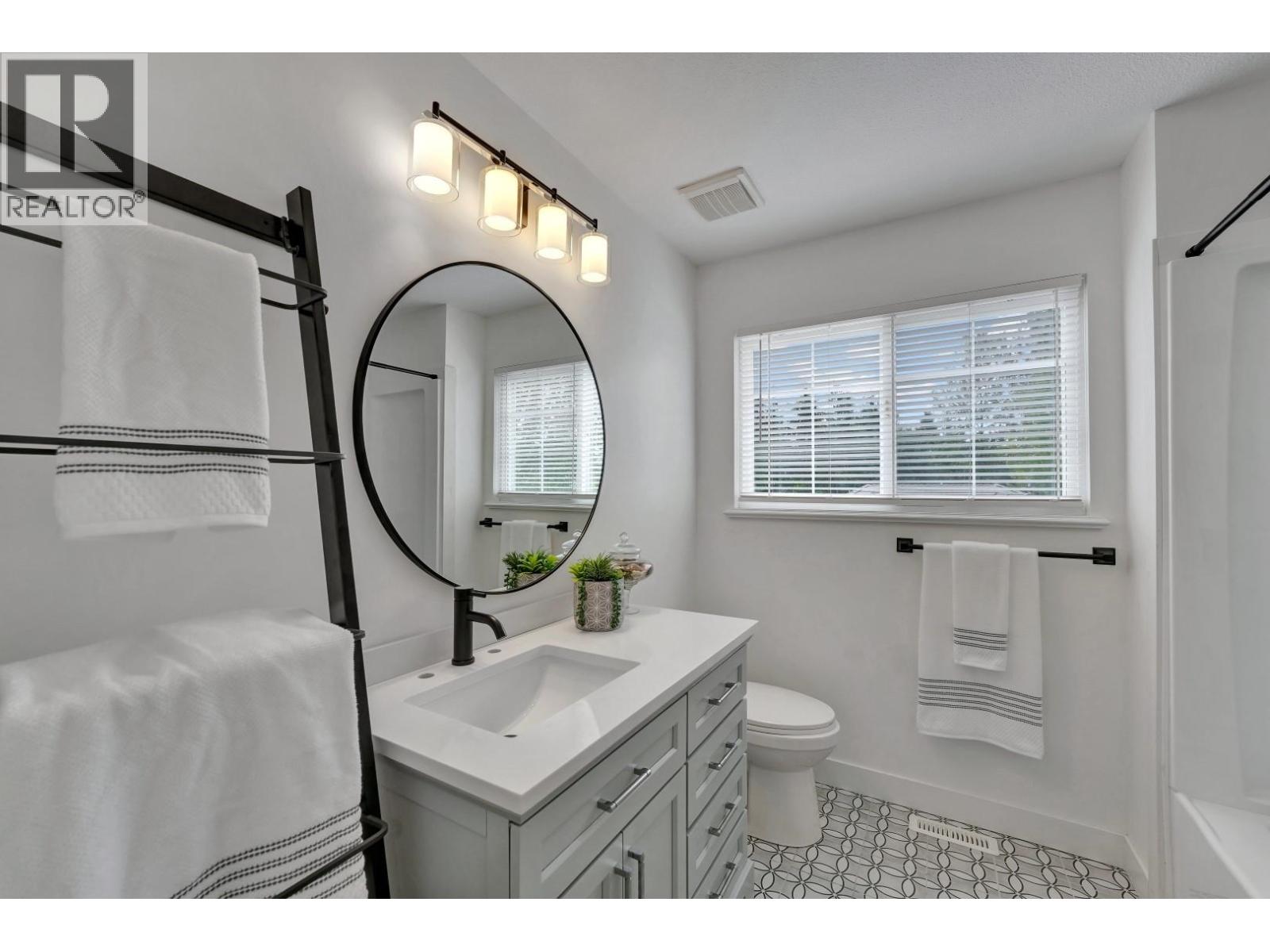 2501 MICA PLACE, Coquitlam