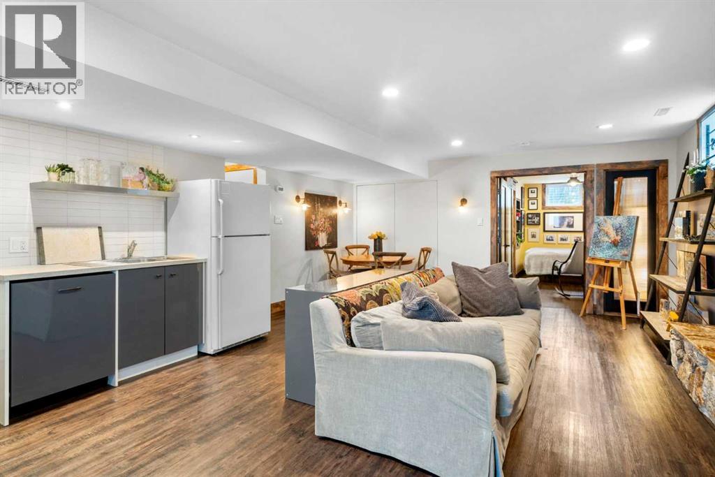 Single Family House Bungalow for Sale in  Creston Crescent NW Banff Trail Calgary 