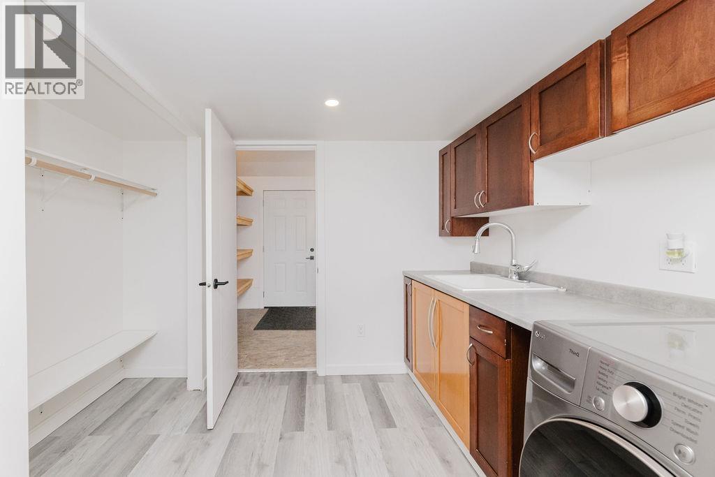 4357 CAMEO ROAD, Sechelt