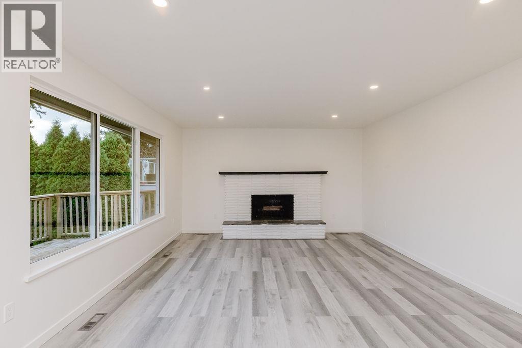 4357 CAMEO ROAD, Sechelt