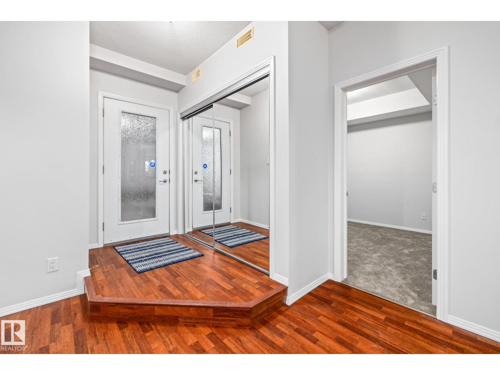 #127 4831 104A ST NW, Edmonton