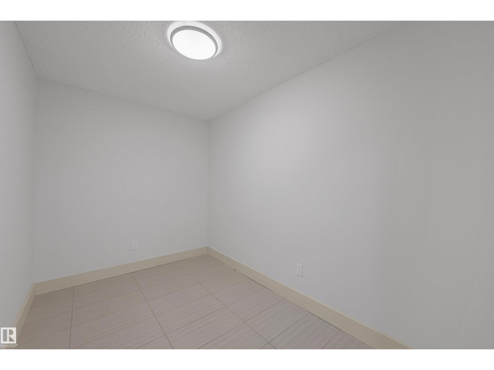 7506 MAY CM NW, Edmonton