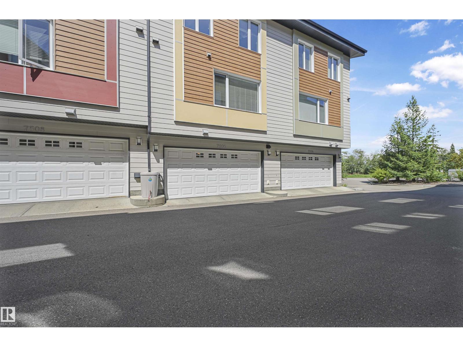 7506 MAY CM NW, Edmonton