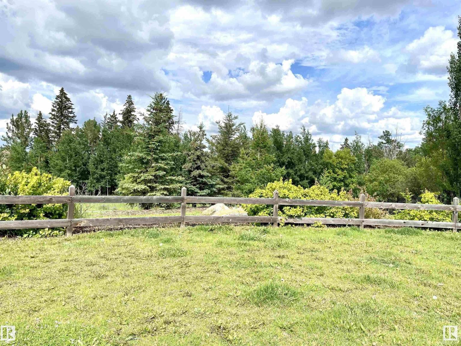 7506 MAY CM NW, Edmonton