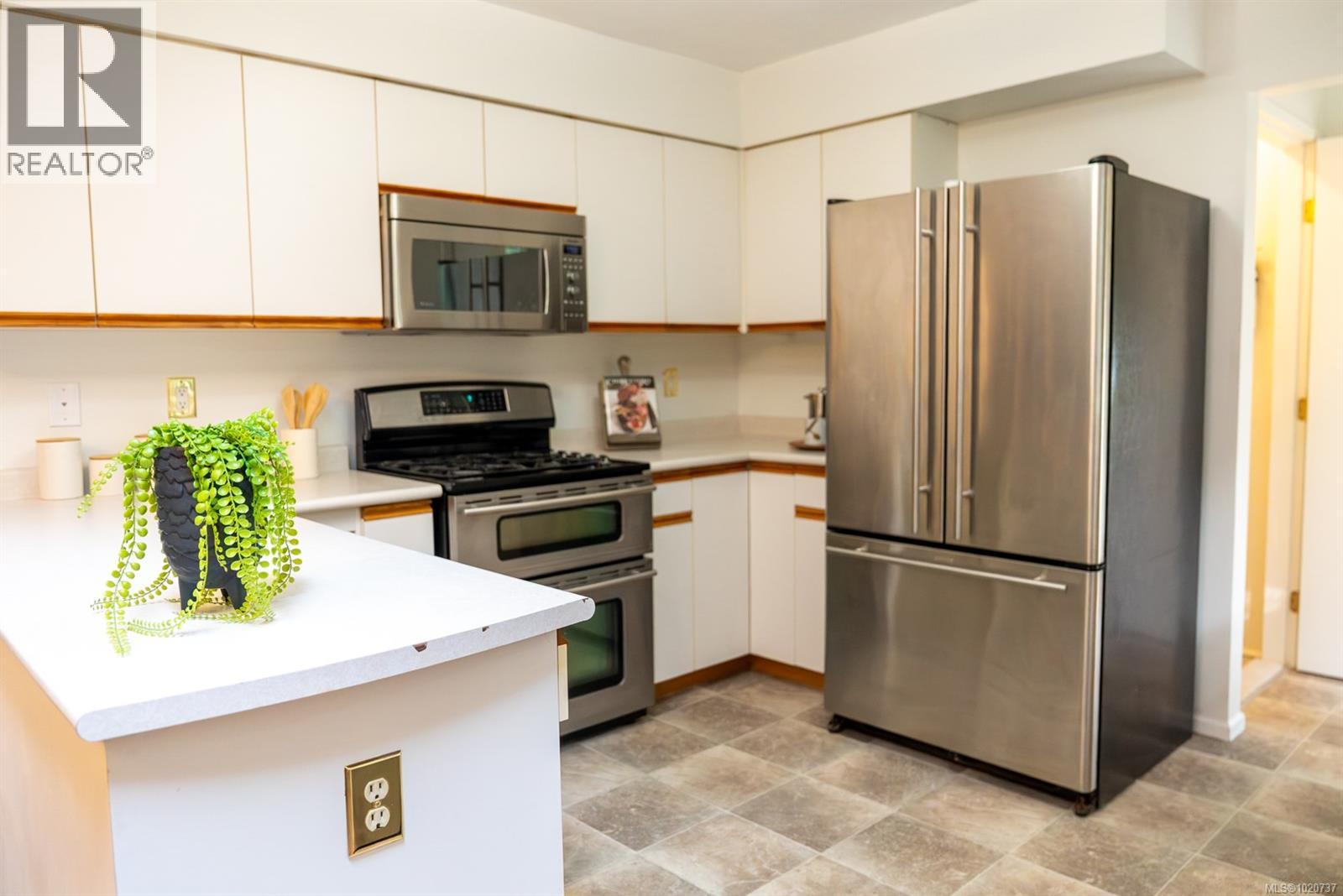 37150 Schooner Way, Pender Island