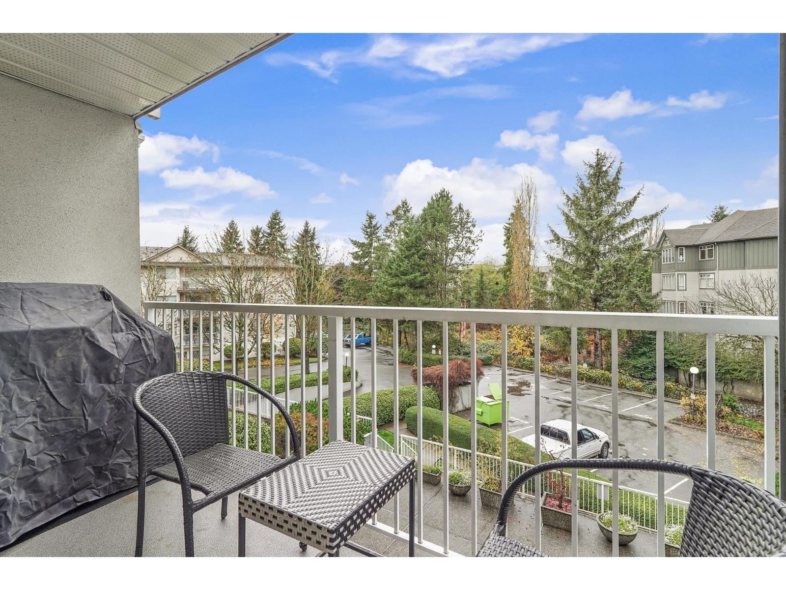 303 5465 201 STREET, Langley