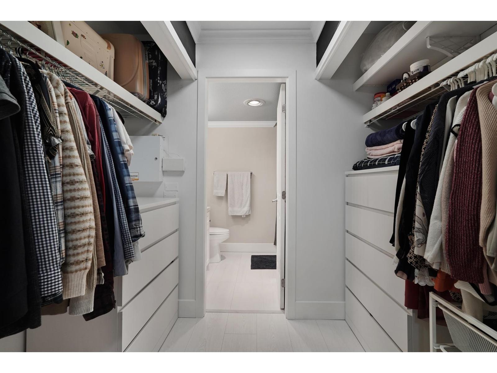 303 5465 201 STREET, Langley