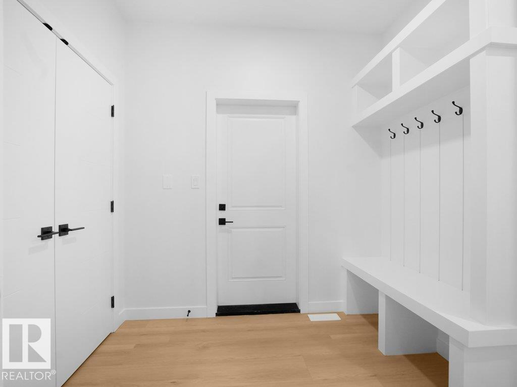 3305 Chernowski Way SW SW, Edmonton