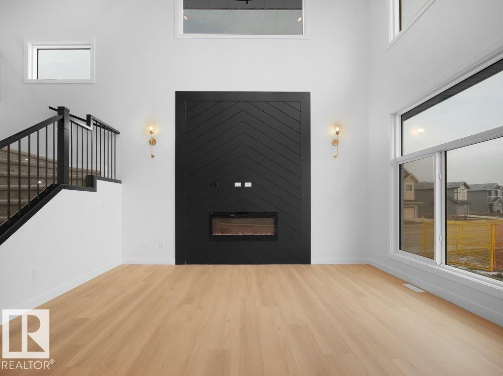 3305 Chernowski Way SW SW, Edmonton