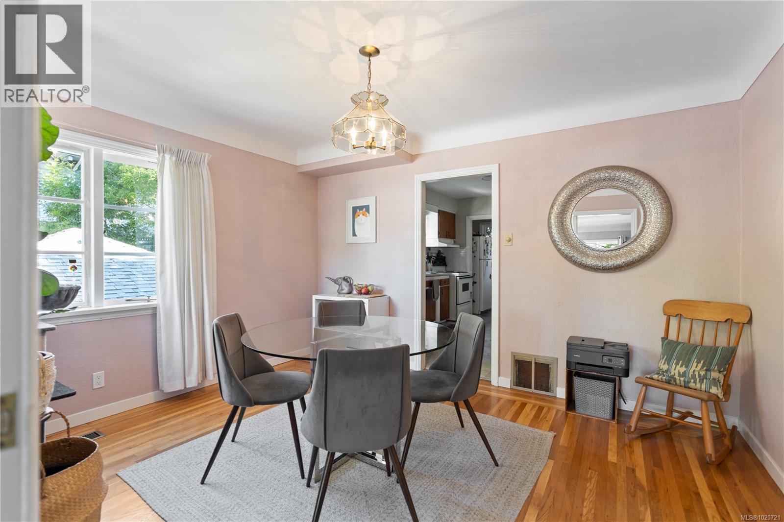 1109/1111 Collinson St, Victoria