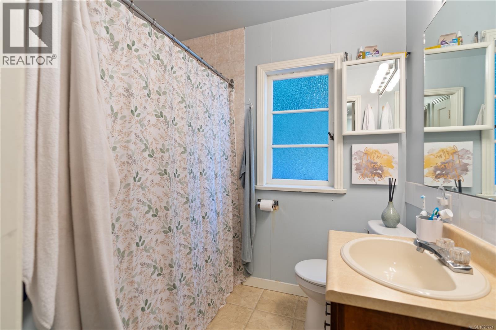 1109/1111 Collinson St, Victoria