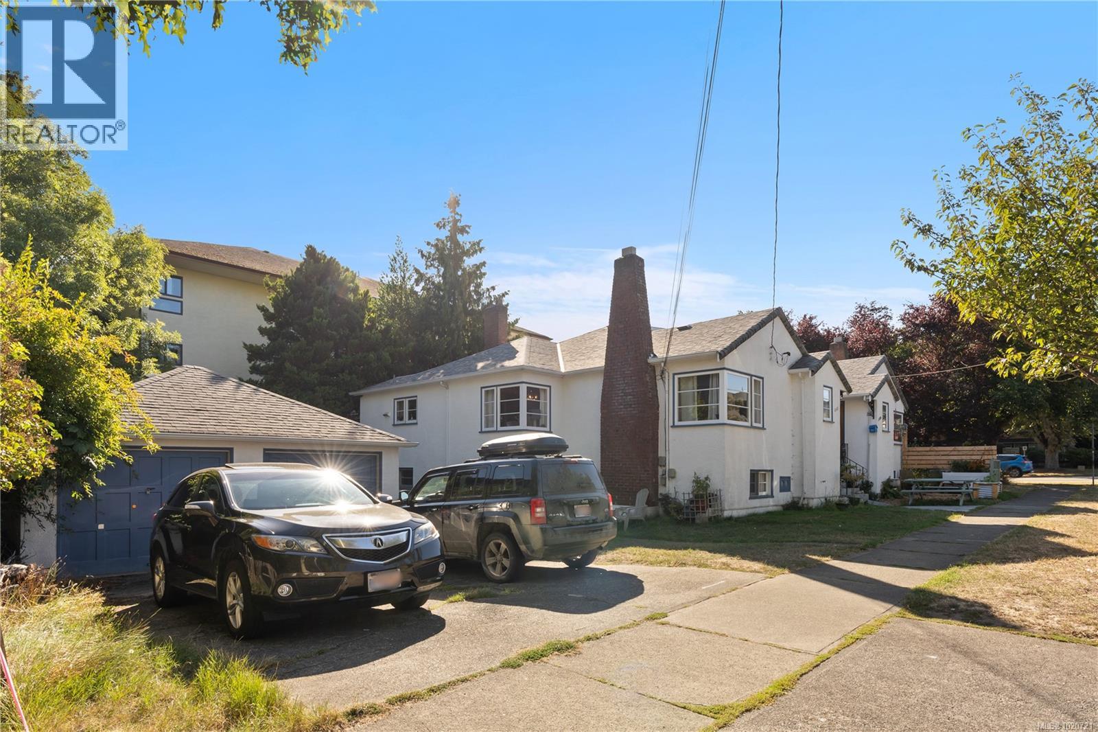 1109/1111 Collinson St, Victoria