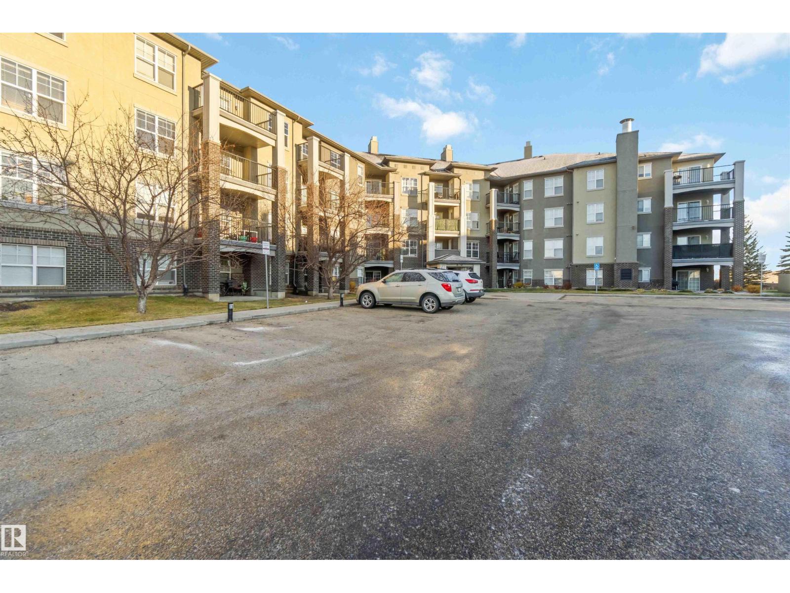 #203 636 MCALLISTER LO SW, Edmonton