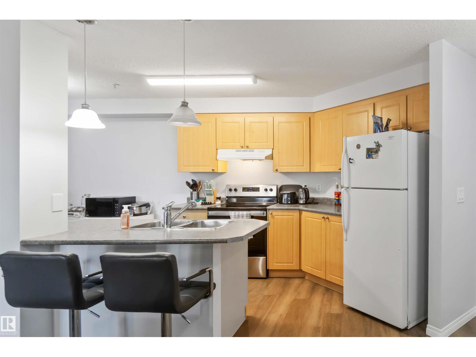 #203 636 MCALLISTER LO SW, Edmonton