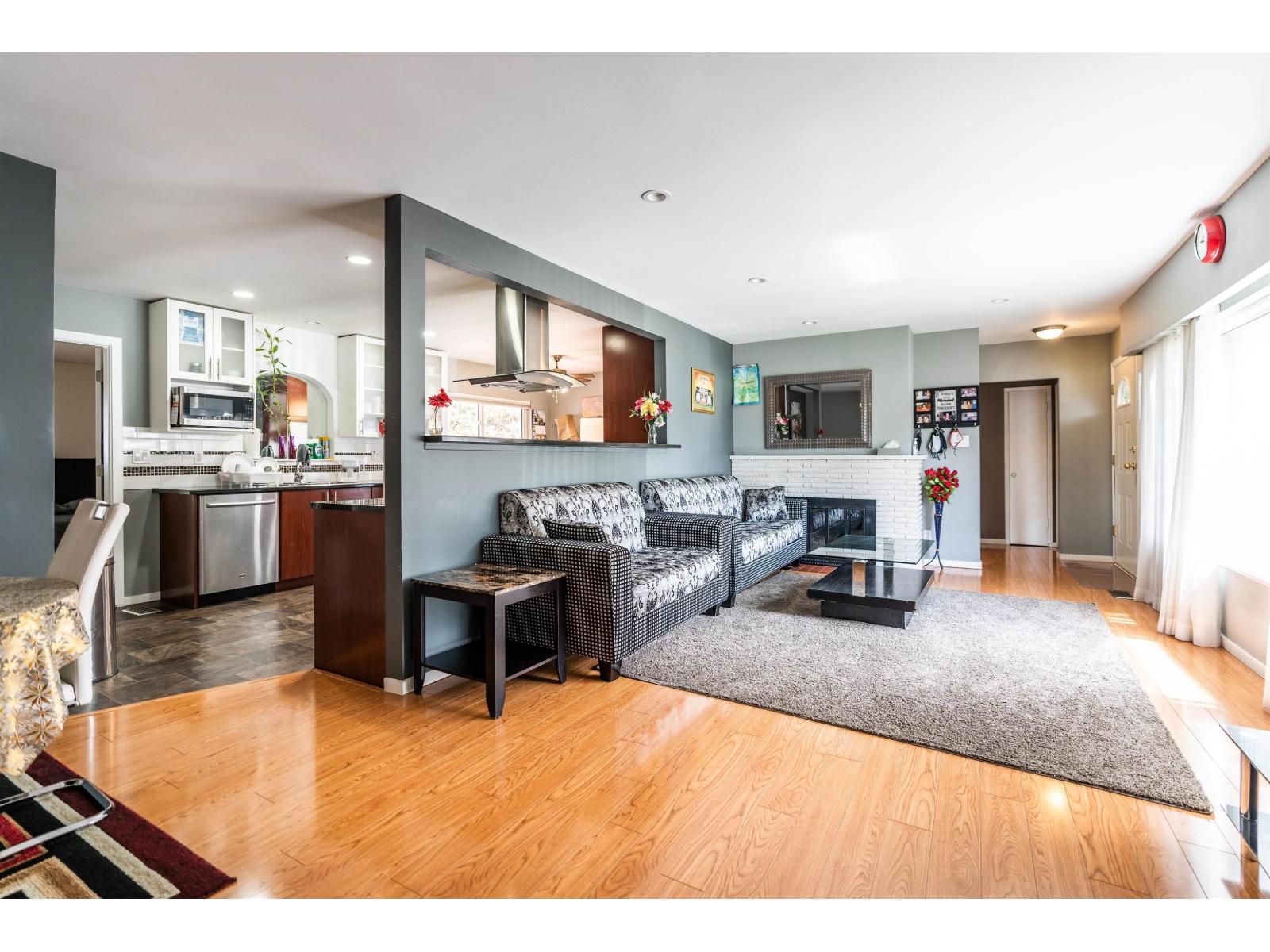 15035 BLUEBIRD CRESCENT, Surrey