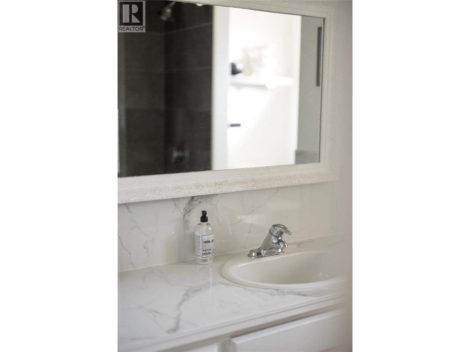 5826 Bartlett Road, Vernon