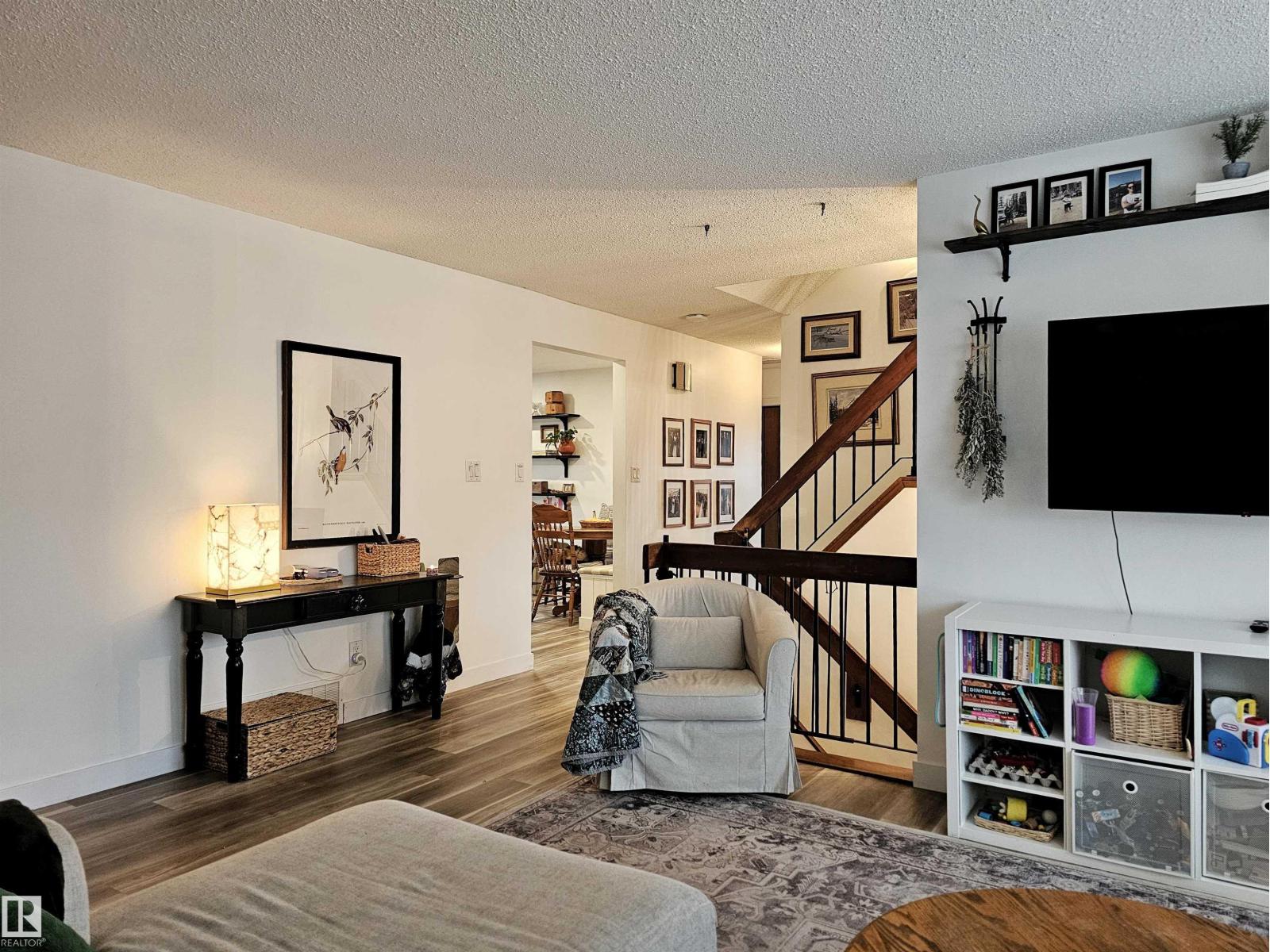 127 GRAND MEADOW CR NW, Edmonton