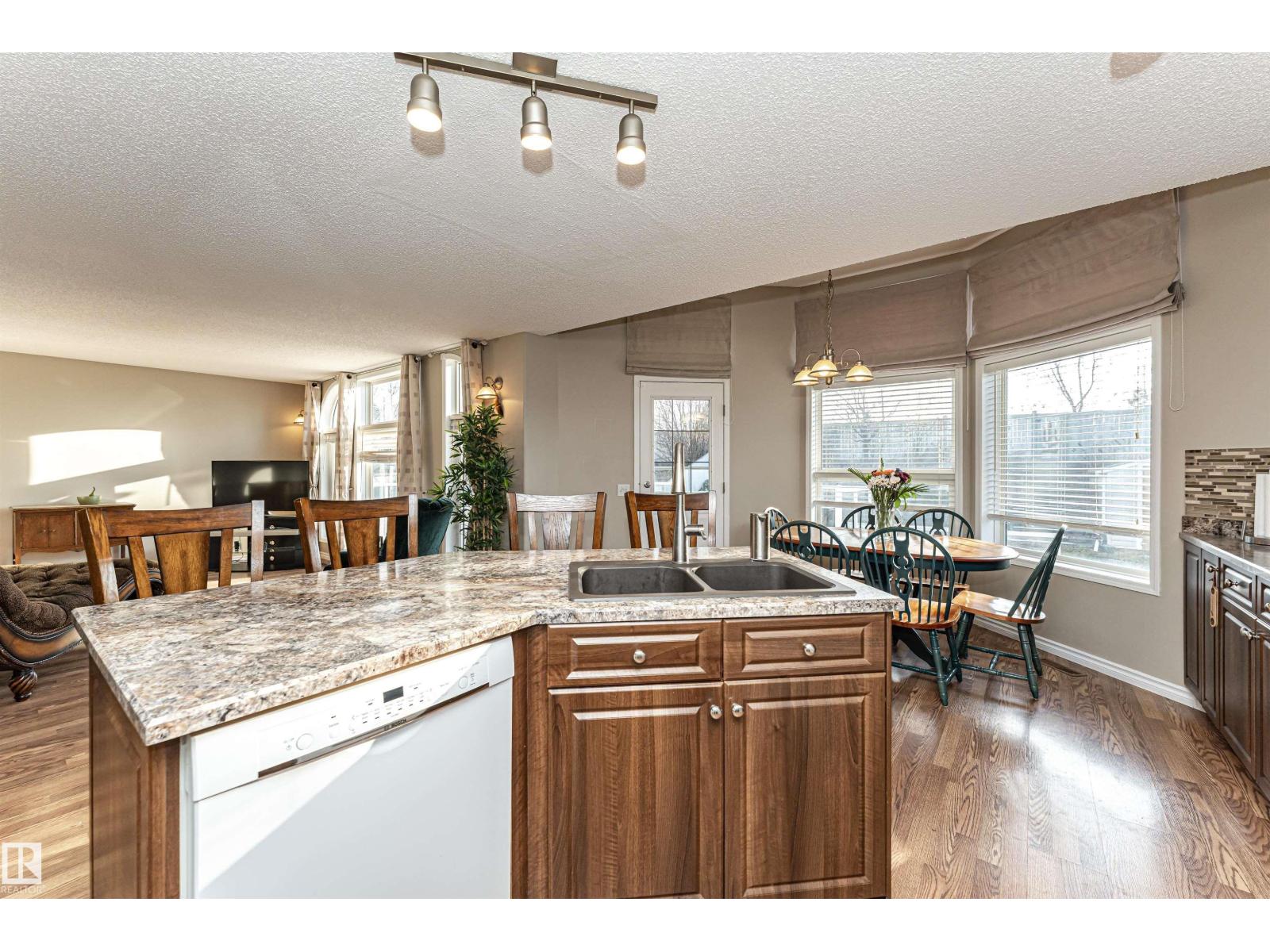 23 DEER PARK CR, Spruce Grove