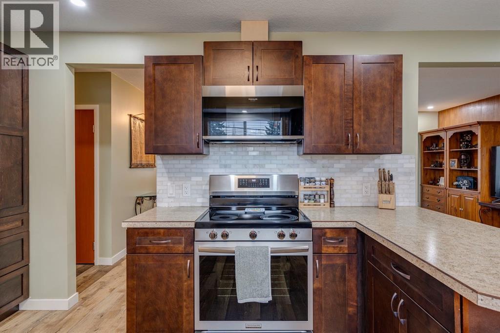 Single Family House Bungalow for Sale in  Milne Drive NE Mayland Heights Calgary 