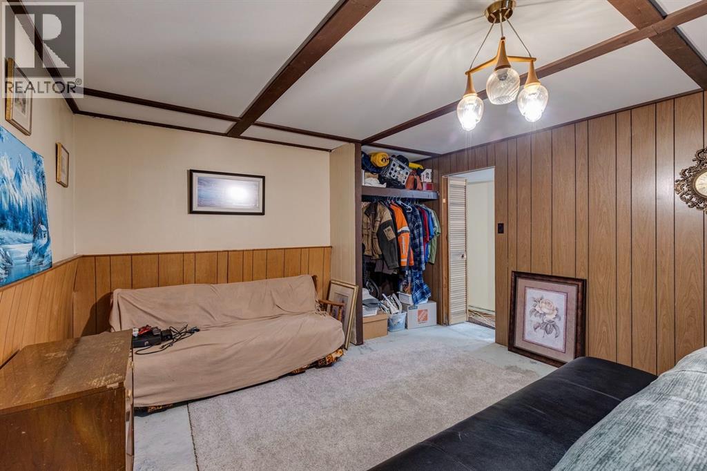 Single Family House Bungalow for Sale in  Milne Drive NE Mayland Heights Calgary 