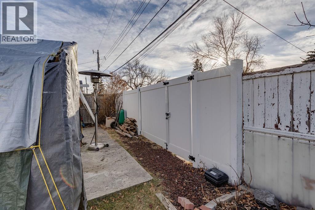 Single Family House Bungalow for Sale in  Milne Drive NE Mayland Heights Calgary 