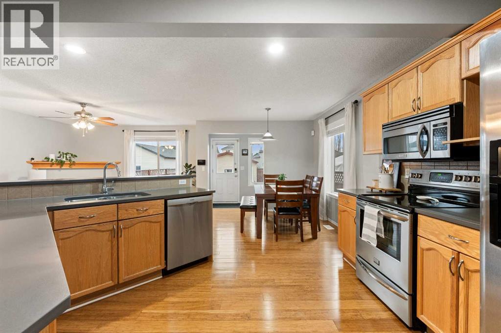 Single Family House for Sale in  Copperstone Grove SE Copperfield Calgary 