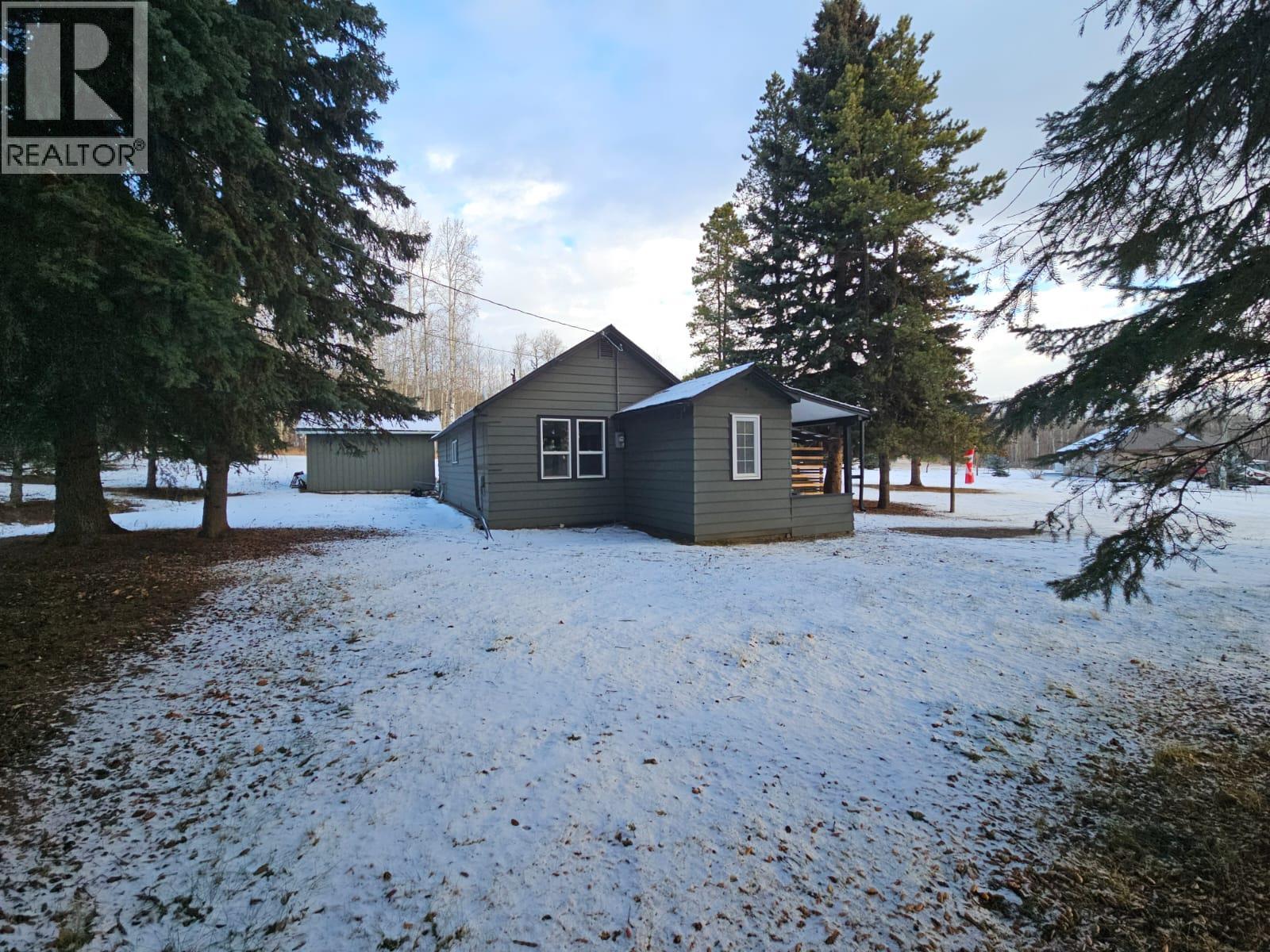 5640 Westgate Road NW, Chetwynd