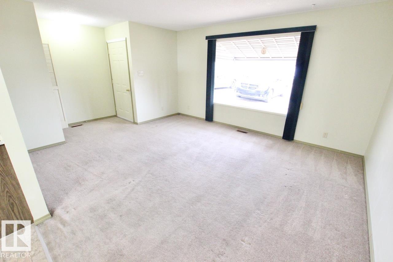 5004-5006 TAYLOR RD - Photo 4 of 40, Boyle, Alberta