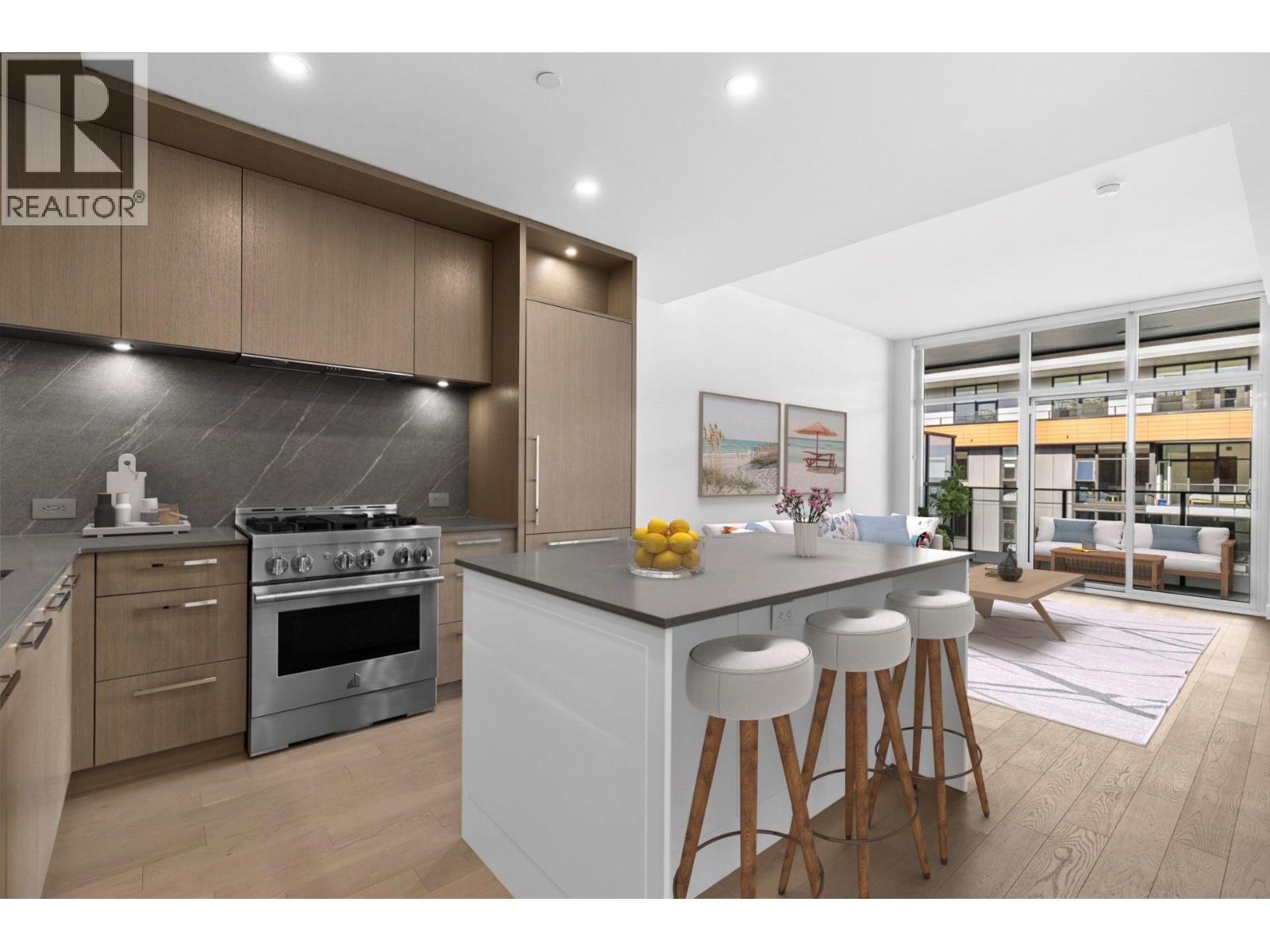 501S 3409 Lakeshore Road, Kelowna