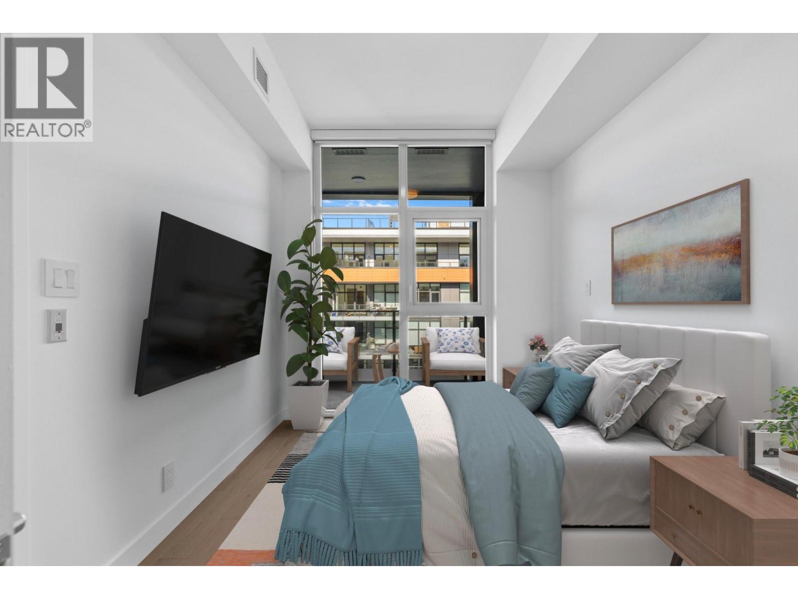 501S 3409 Lakeshore Road, Kelowna