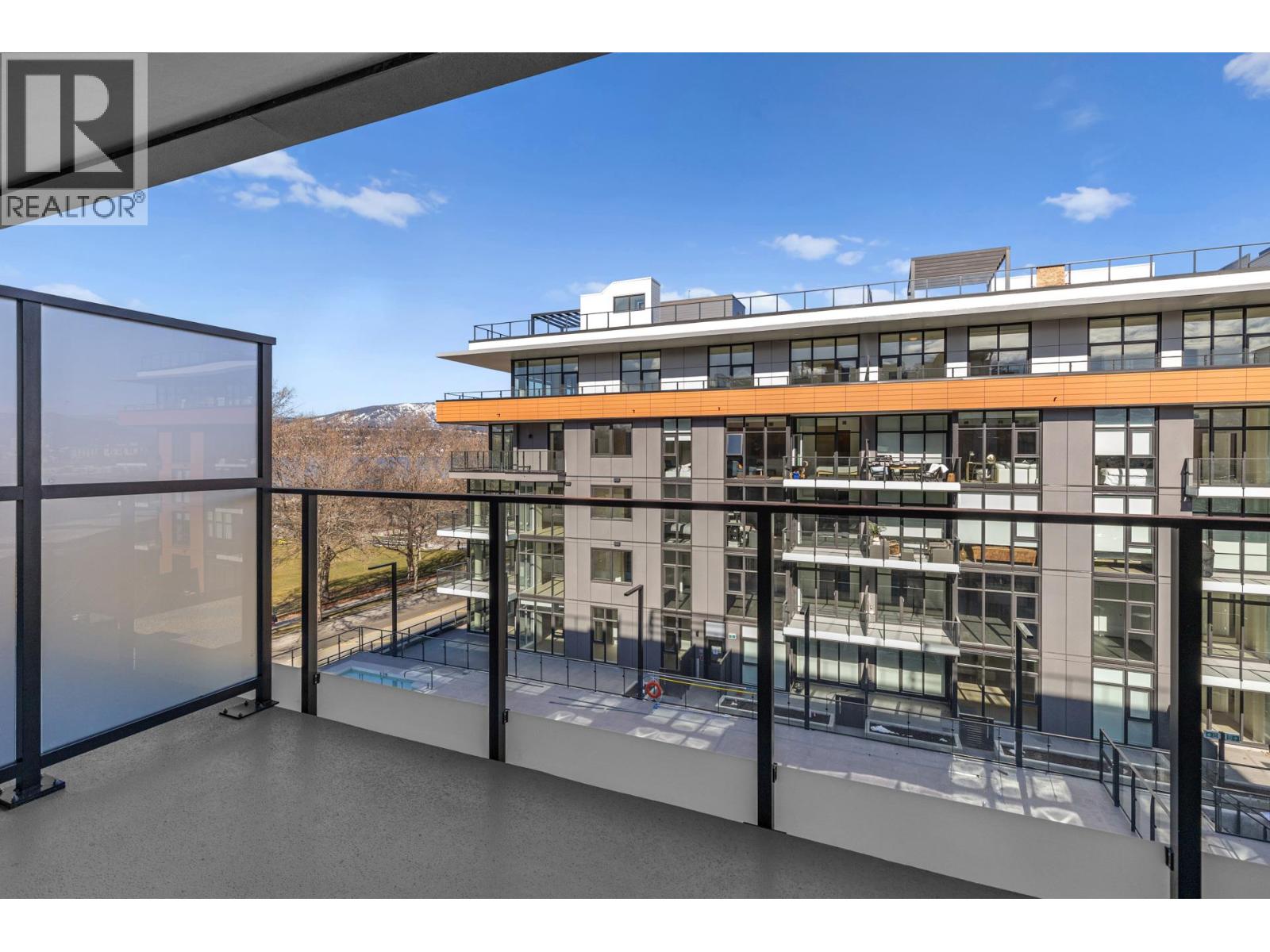 501S 3409 Lakeshore Road, Kelowna