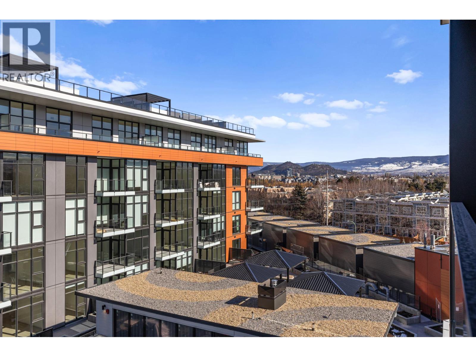 501S 3409 Lakeshore Road, Kelowna